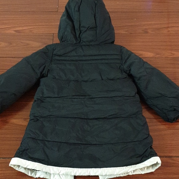 Gap Black and white puffer with fleece lining - Picture 7 of 9